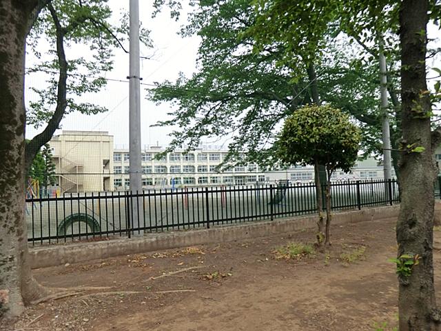 Primary school. 594m to Mizuho Municipal Mizuho fourth elementary school