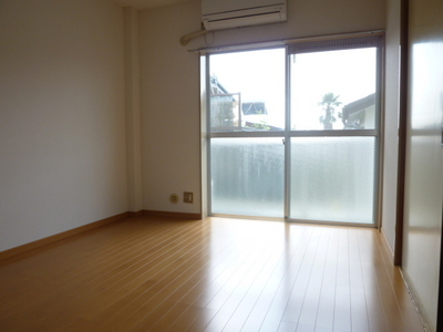 Living and room. 6 Pledge of Western-style ☆
