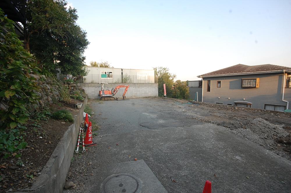 Local appearance photo. Current state September shooting