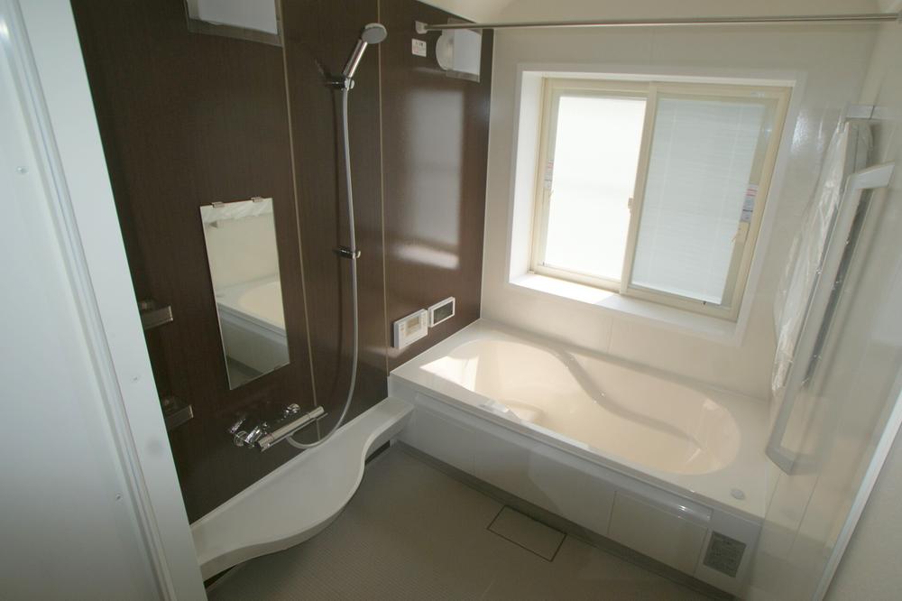 Same specifications photo (bathroom). Example of construction Bathroom