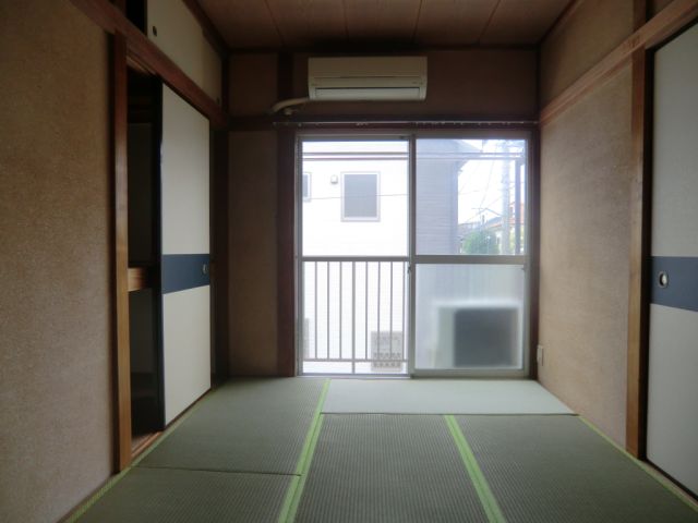 Living and room