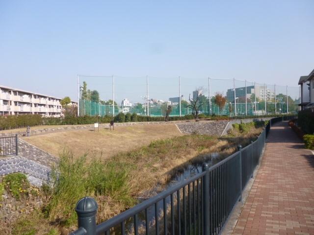 Other Environmental Photo. There are Shakujii riverbed near 380m to Shakujii dry riverbed, The surroundings are good environment.