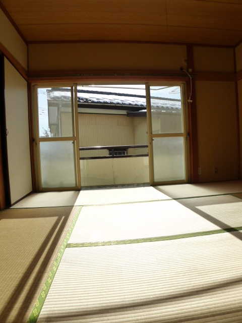 Living and room