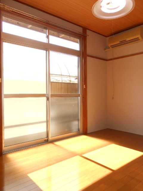Living and room