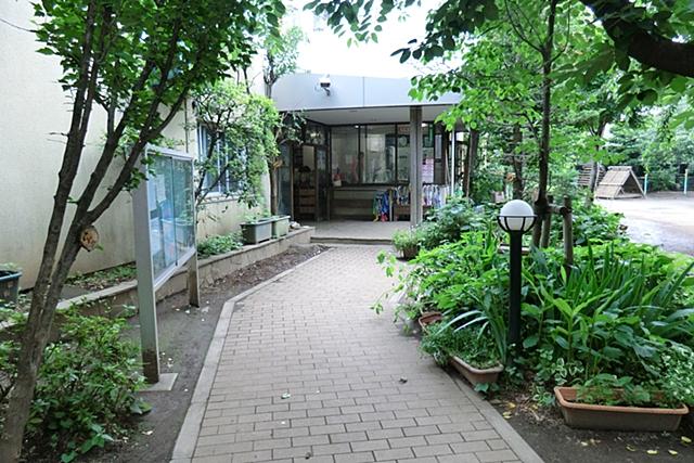kindergarten ・ Nursery. Yanagibashi 943m to nursery school