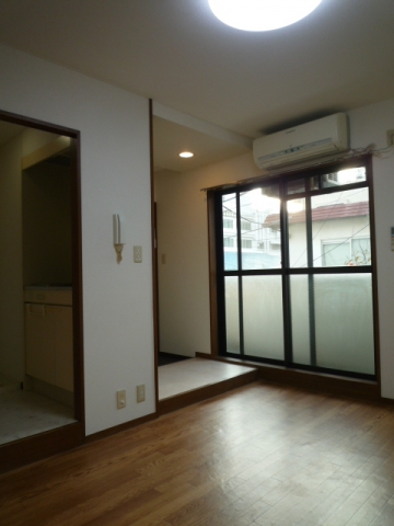 Living and room
