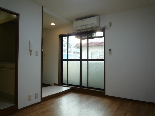 Living and room