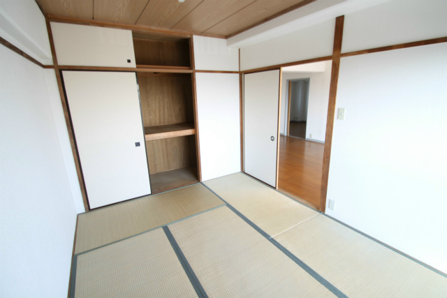 Other room space