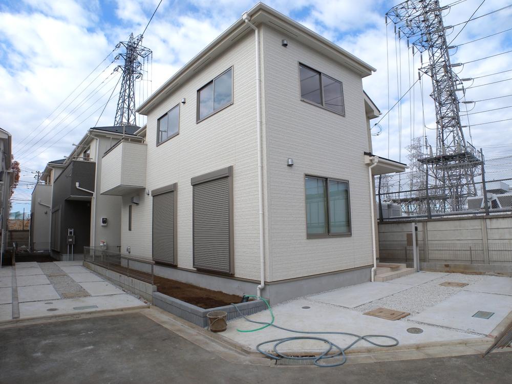 Local photos, including front road. Local appearance photo (in the vicinity of 9 Building): development road and deployment part of the front has a wide width, Also parking your car passing a breeze [December 2013 shooting]