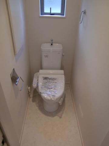 Toilet. Washlet is with.