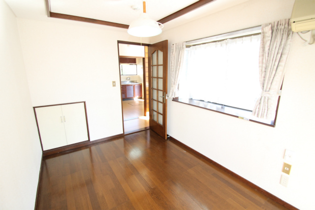 Living and room