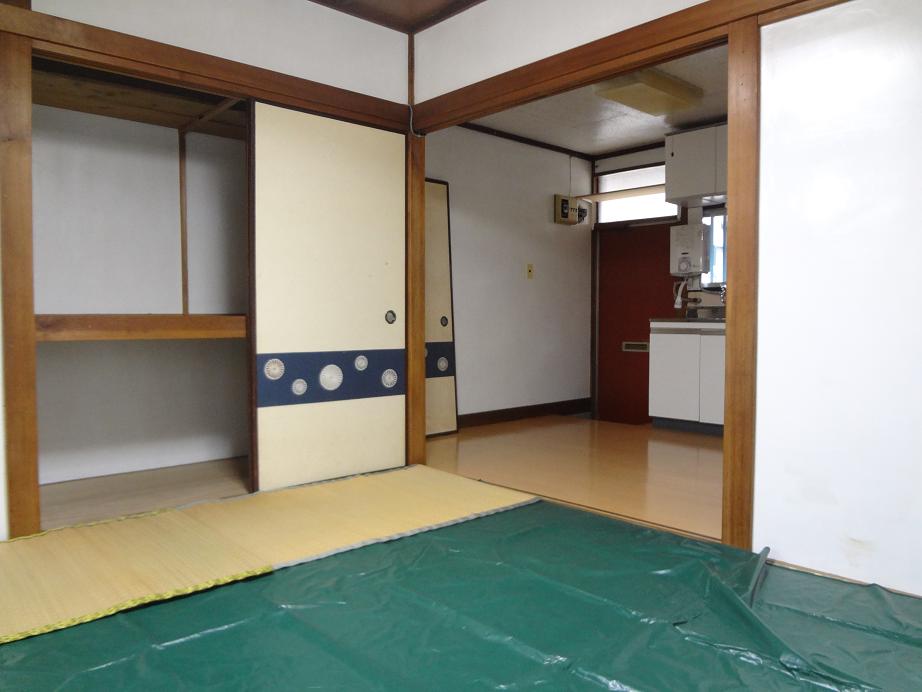 Living and room