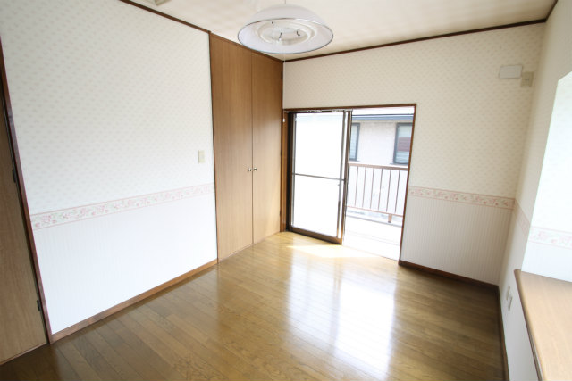 Other room space