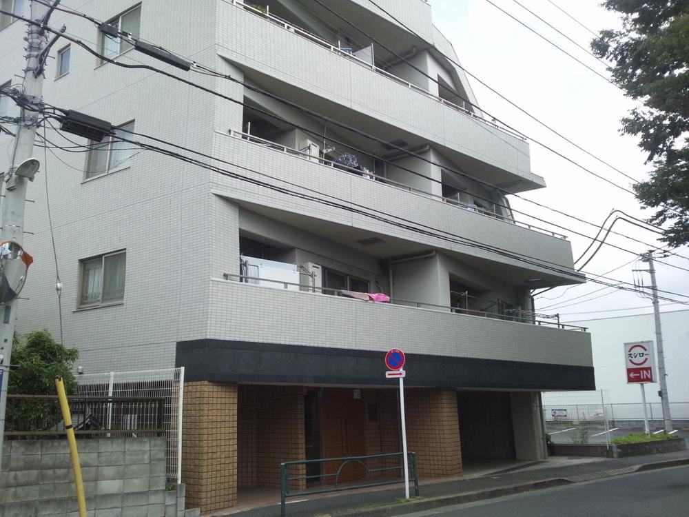 Local appearance photo. Local (July 2013) Shooting