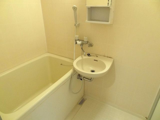 Bath. Bathroom