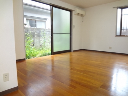 Living and room