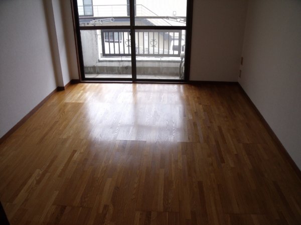 Living and room