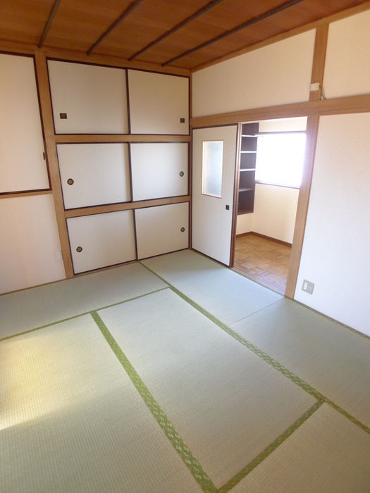 Living and room
