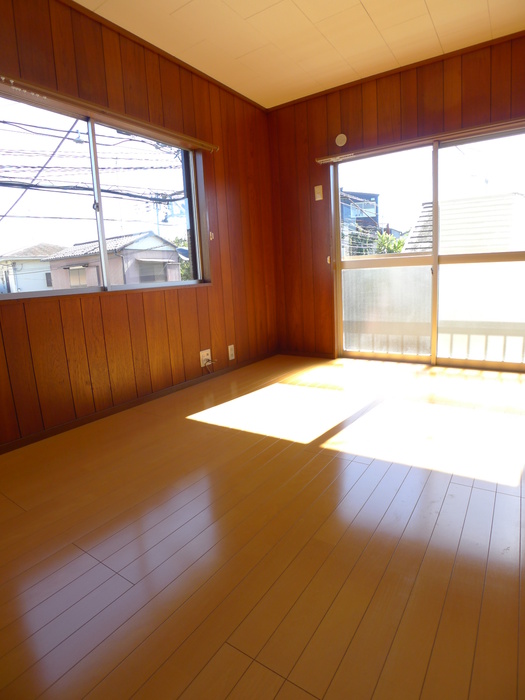 Living and room