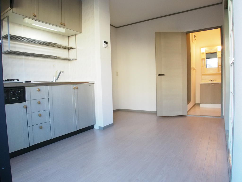 Living and room