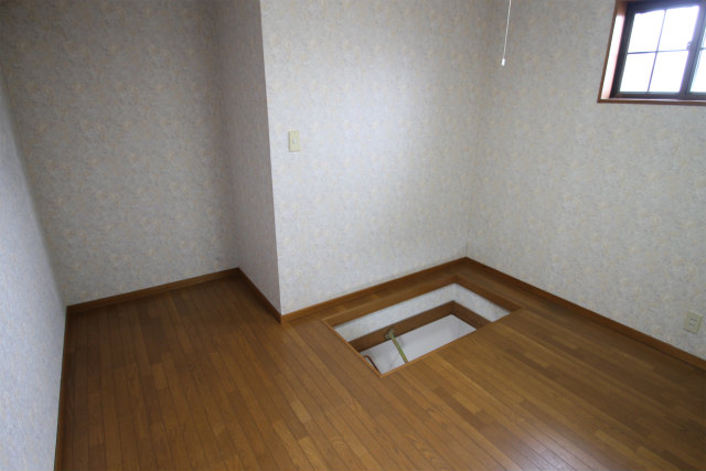 Other room space