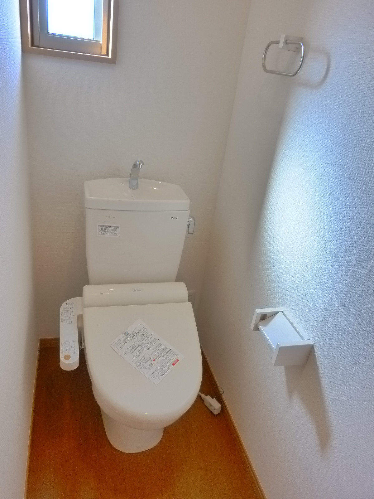 Toilet. Bidet