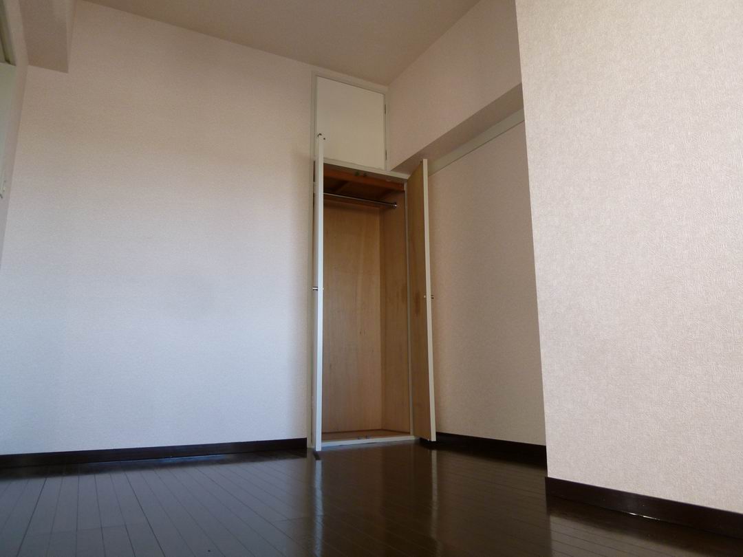Other room space