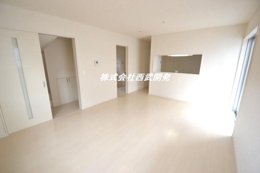 Same specifications photos (living). Same specifications (floor ・ Joinery color, etc. may vary)