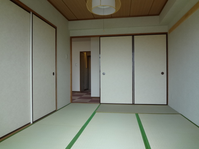 Other room space