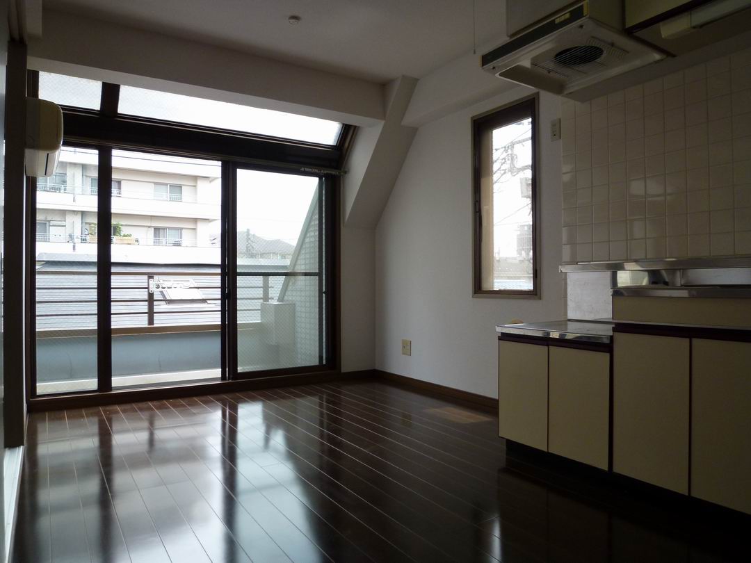 Living and room