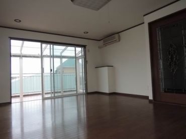 Living and room