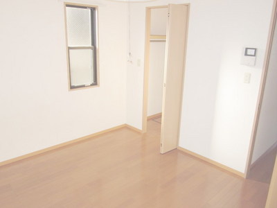 Other room space. Flooring