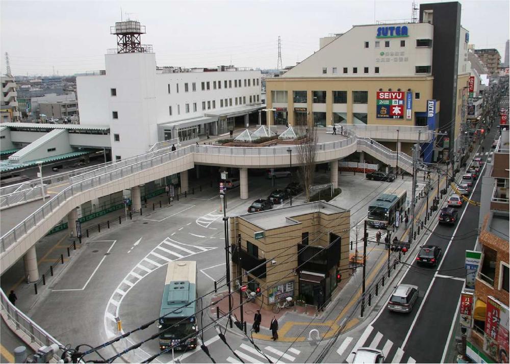 Other. "Hoya Station" is the south exit of Rotary. There is also a bus to Kichijoji. 