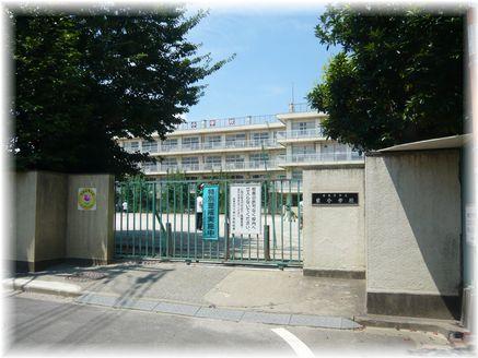 Primary school. 480m to Sakae Elementary School