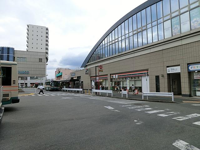 station. 880m until Hibarigaoka Station
