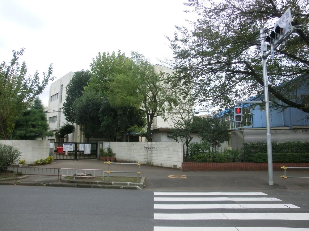 Primary school. Nishitokyo 580m to stand Nakahara elementary school