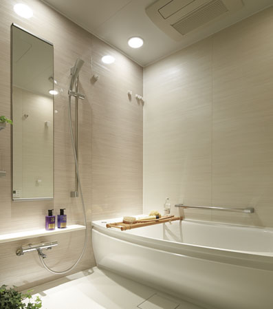 Bathing-wash room.  [Rakumoa ・ Bathroom] Relax comfortably, It adopted a wide bathtub made of TOTO "Rakumoa ・ Bathroom".