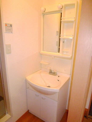 Washroom. Washroom