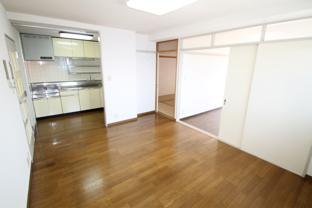 Living and room