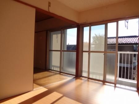 Living and room