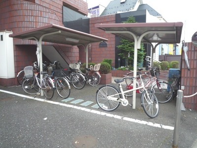Other. 5m to bicycle parking space (Other)
