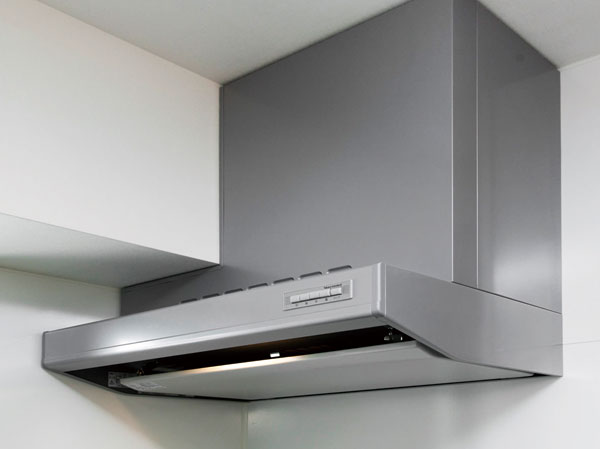 Kitchen.  [Enamel rectification Backed range hood] By the effect of the current plate using the draft phenomenon, It was allowed to up the suction force. In high-quality enamel adopted, Oil stains also wiped off easily.