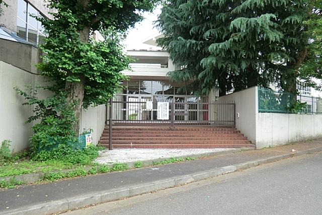 Primary school. Until Nishi Municipal Yanagisawa Elementary School 470m Nishi Municipal Yanagisawa Elementary School