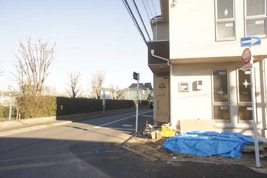 Local photos, including front road. Frontal road