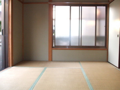 Living and room. Japanese-style room 6 Pledge (corner room two-sided lighting)