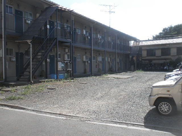 Parking lot