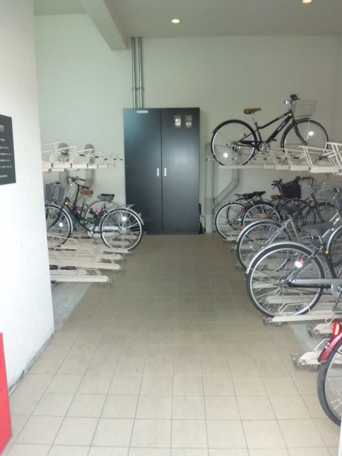 Other common areas. ☆ Indoor bicycle parking lot ☆