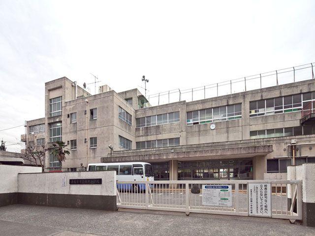 Primary school. Nishi Municipal Tanashi 1000m up to elementary school
