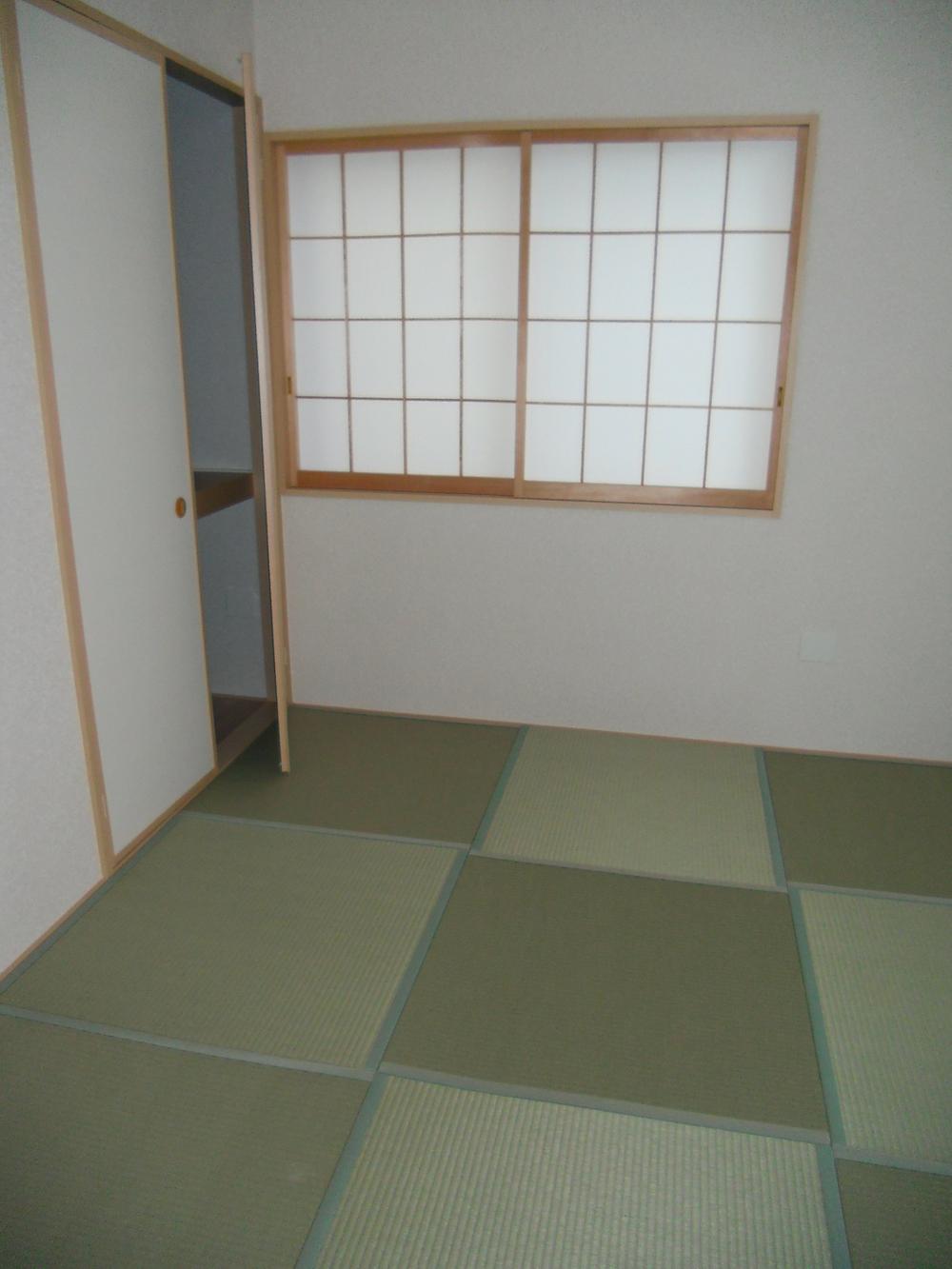 Same specifications photos (Other introspection). Japanese-style construction cases