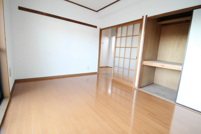 Other room space